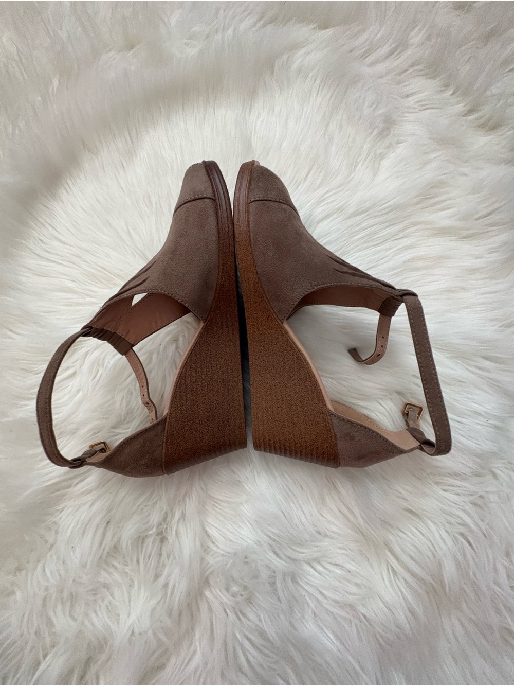 Women’s Taupe Suede Ankle-Strap Peep-Toe Sandals - Picture 4 of 7